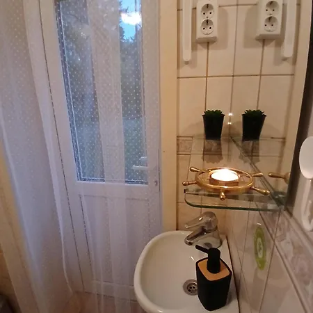 Gerendaház Lahemajutus