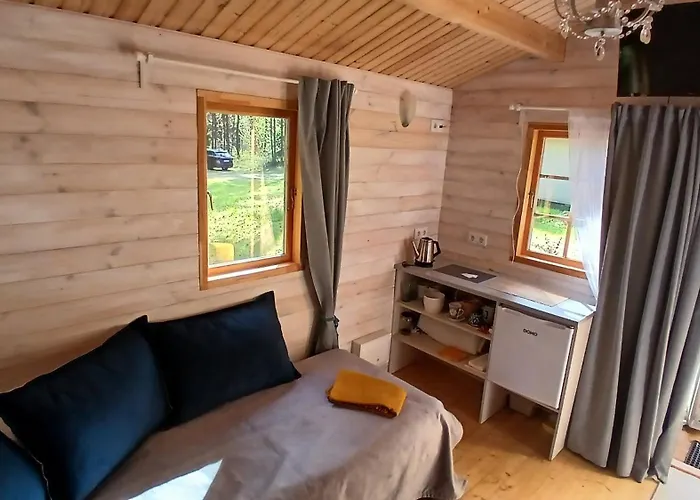 山林小屋 Lahemajutus